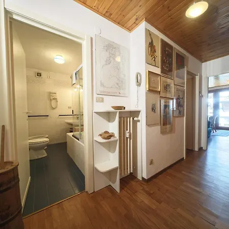 Hostdomus - Luke House Apartment *