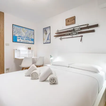 Hostdomus - Luke House * Sestriere