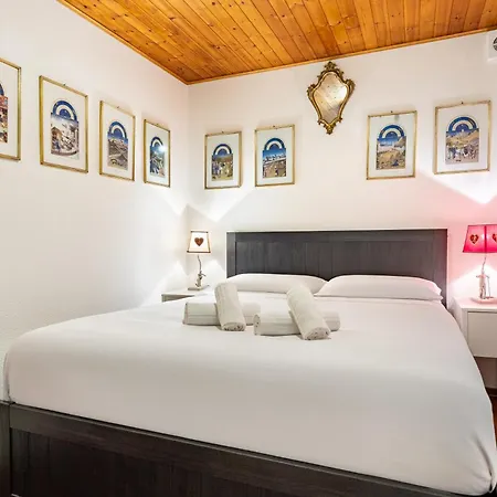 Hostdomus - Luke House